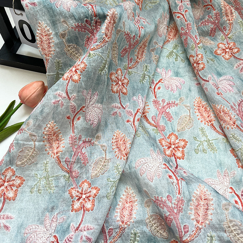 Home Textiles Wholesale - ผ้าฝ้ายพิมพ์ลายดิจิตอลลายดอกไม้สไตล์วินเทจ 1 เมตร ผ้าปักลายดอกไม้แบบจีน สำหรับทำชุดกี่เพ้า ฮั่นฝู